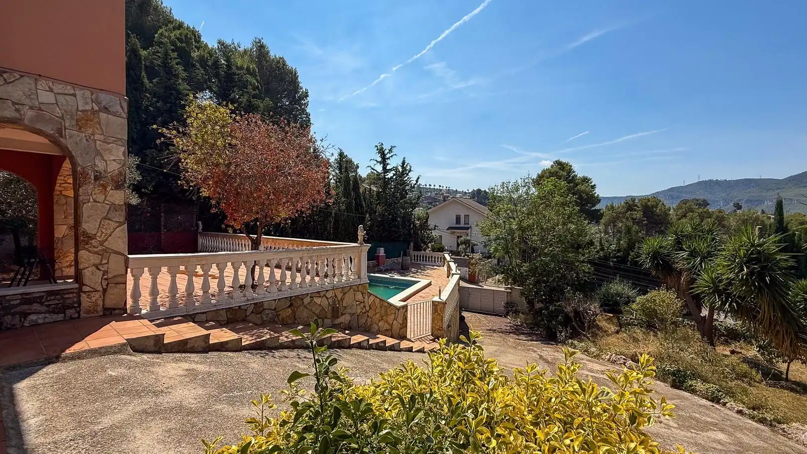 Vista exterior de Casa o chalet en venta en Vallirana con Calefacción, Jardín privado y Terraza