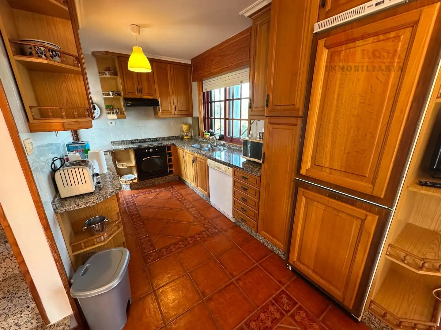 Kitchen of Houses for sale in Cangas   with Air Conditioner, Heating and Terrace