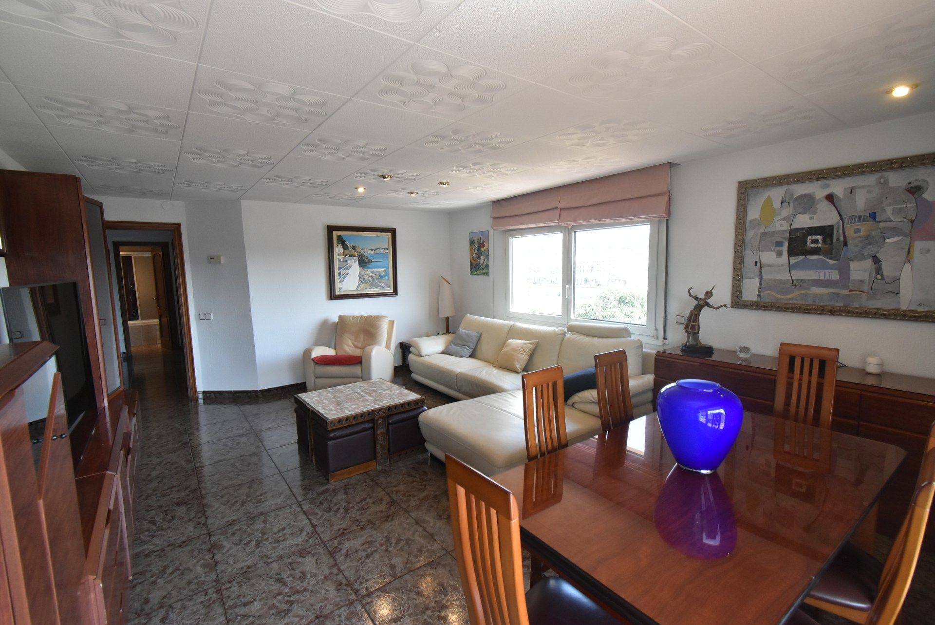Living room of Flat for sale in Girona Capital  with Air Conditioner, Heating and Terrace