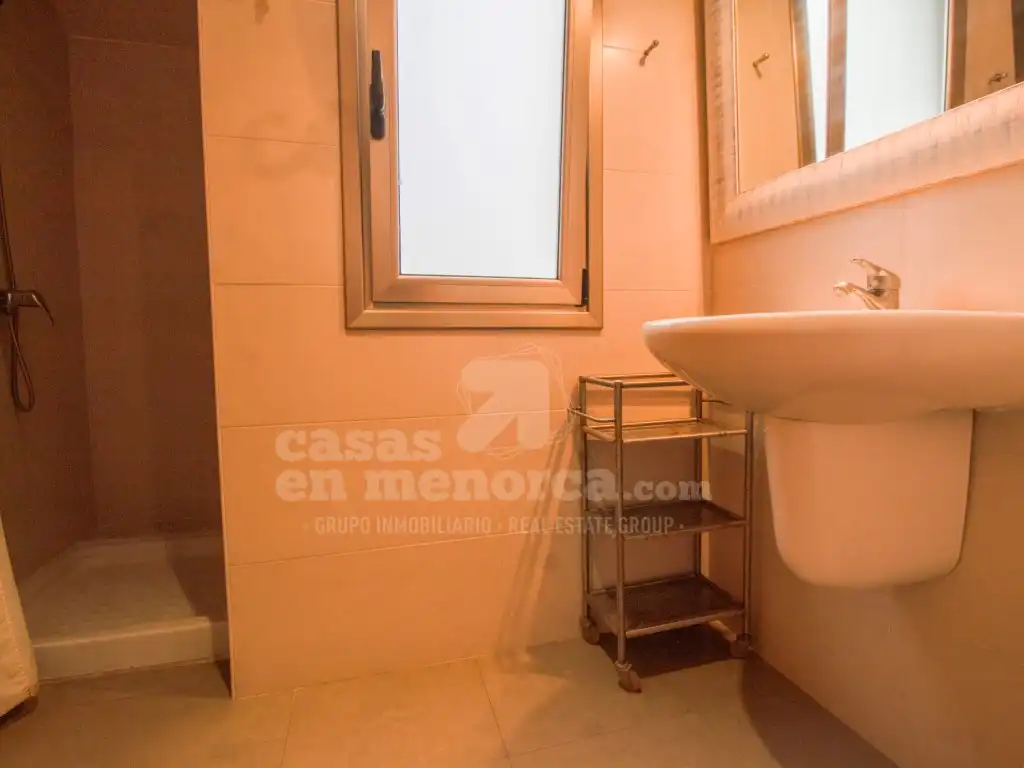 Bany de Àtic en venda en Maó - Mahón amb Terrassa, Piscina i Piscina comunitària
