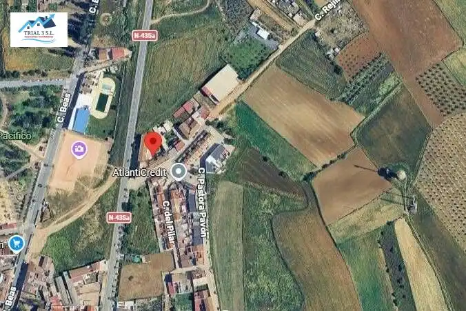 Adossat amb jardí en venda a Calle REJILLA, imagen 2