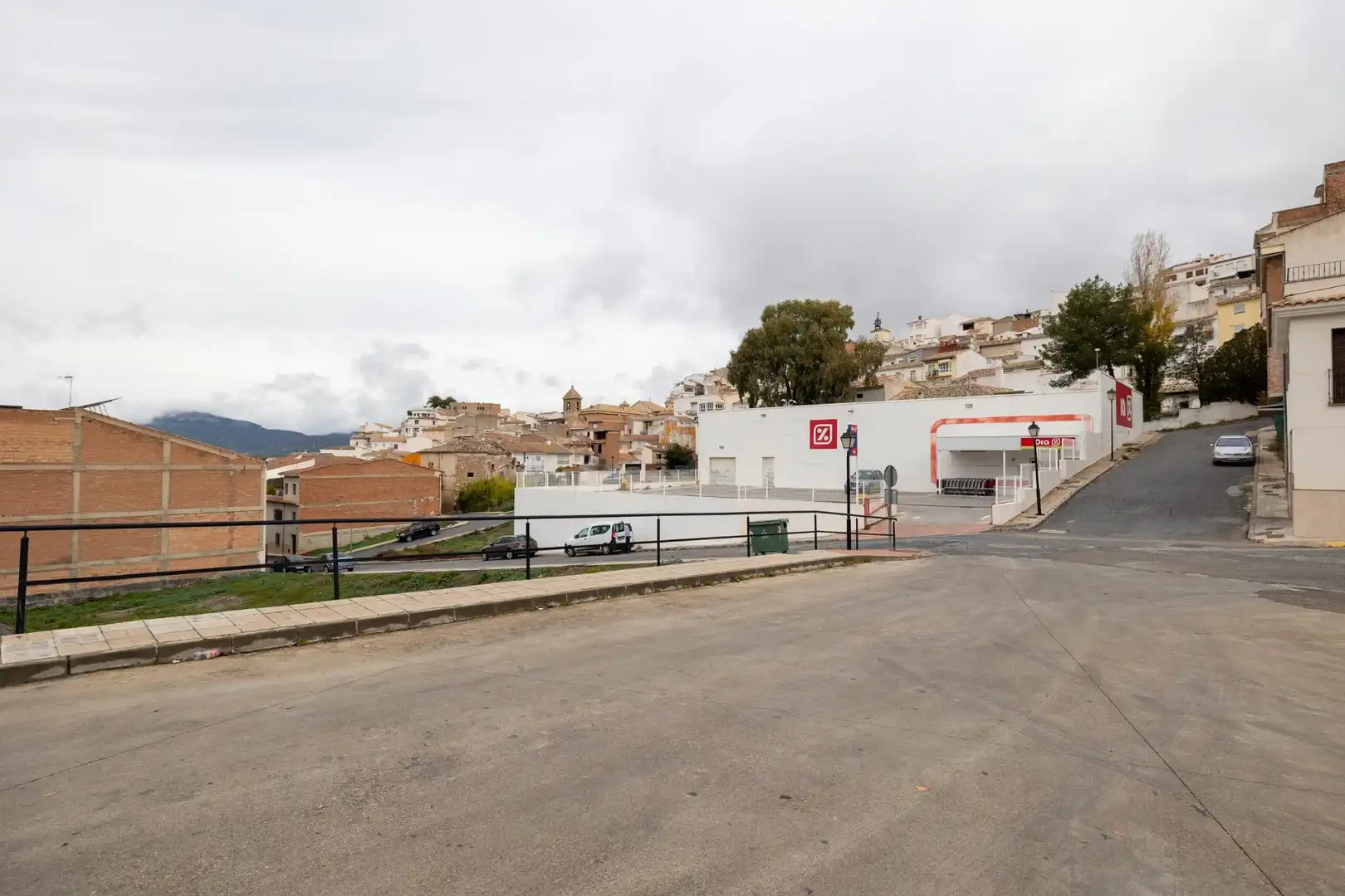 Local comercial en venda a Castillo de Locubín, imagen 2