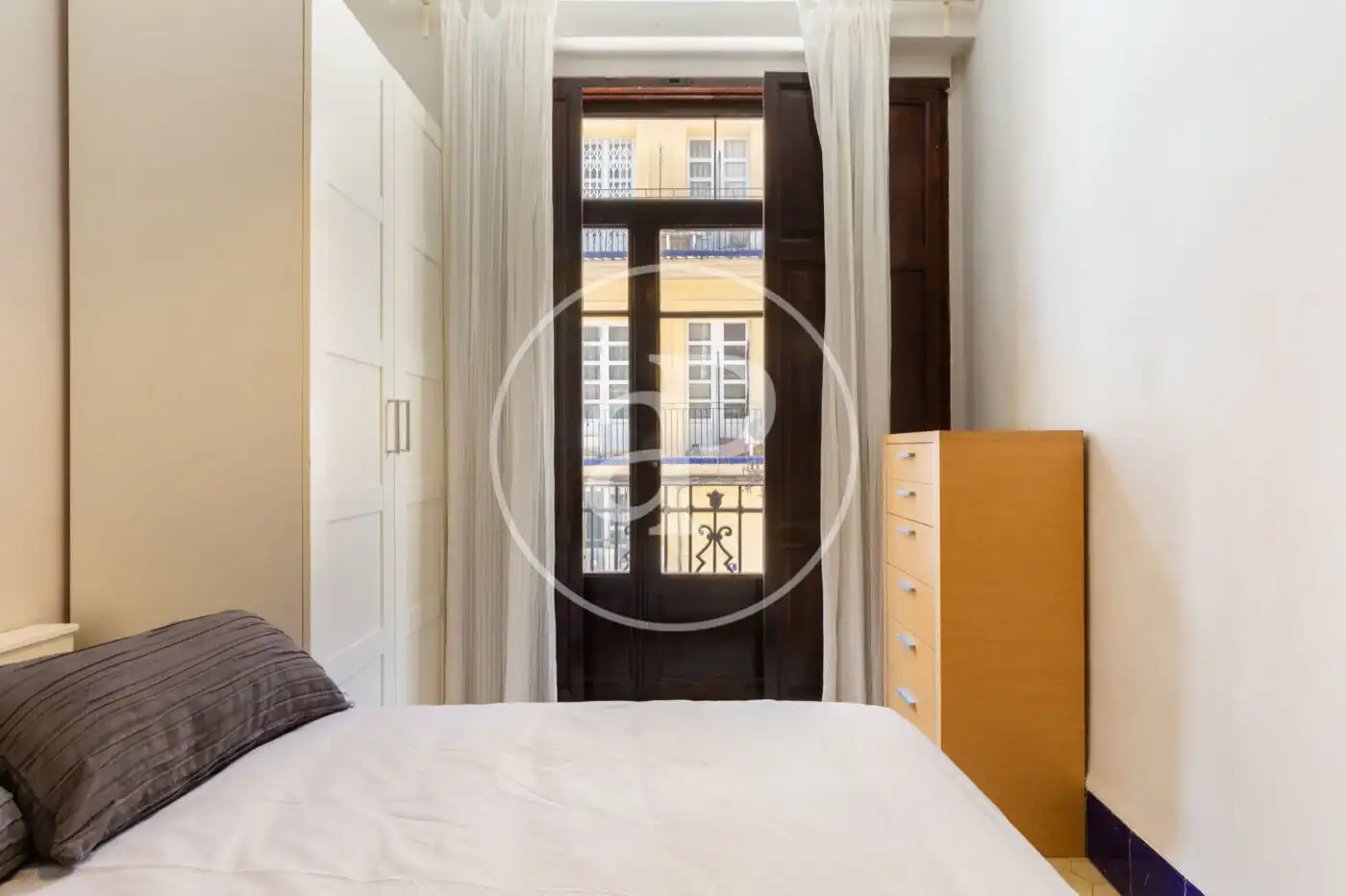 Flat with terrace to rent in C/ de la Corona, imagen 18