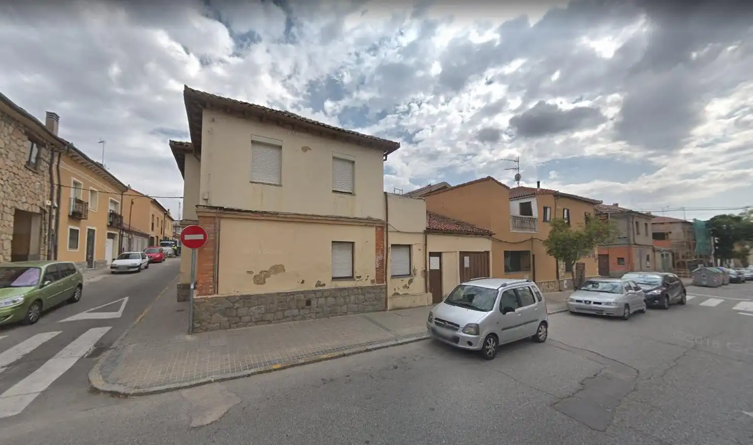 Vista exterior de Pis en venda en Segovia amb Calefacció, Parquet i Terrassa