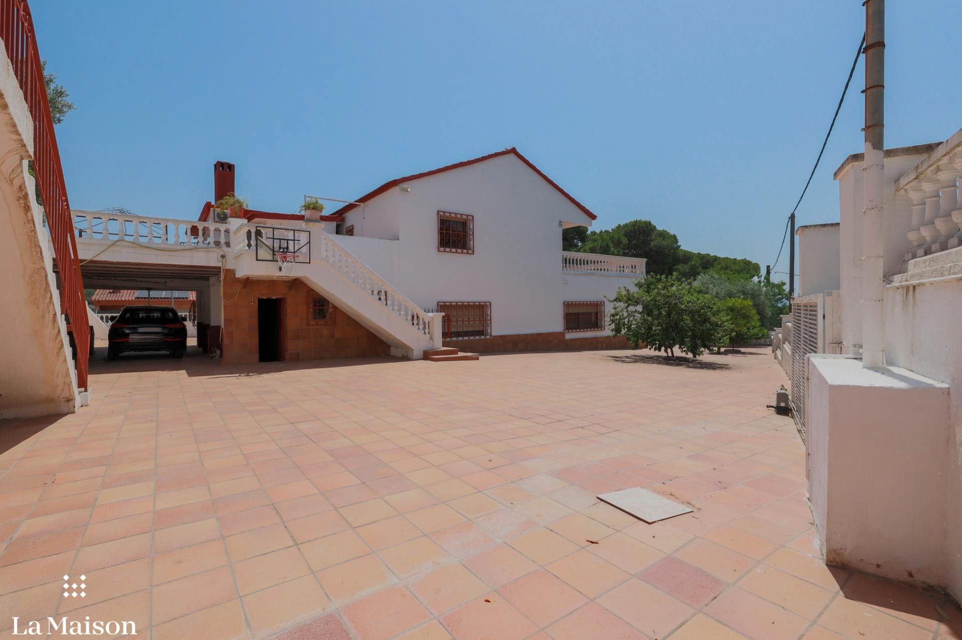 Vista exterior de Casa o xalet en venda en Lliçà d'Amunt amb Aire condicionat, Calefacció i Jardí privat