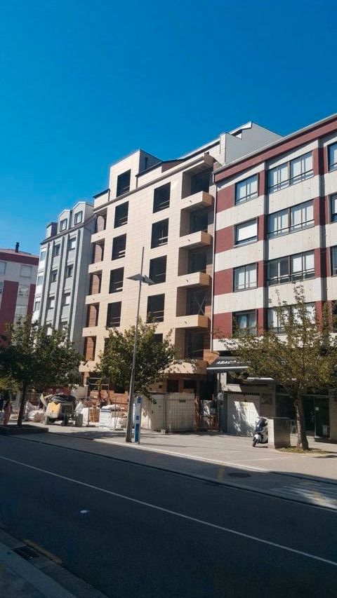 Exterior view of Apartment for sale in Pontevedra Capital   with Heating, Parquet flooring and Terrace