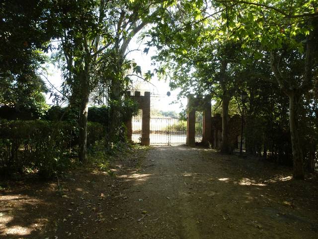 Terreno industrial en Venta en Centro - Corte Inglés