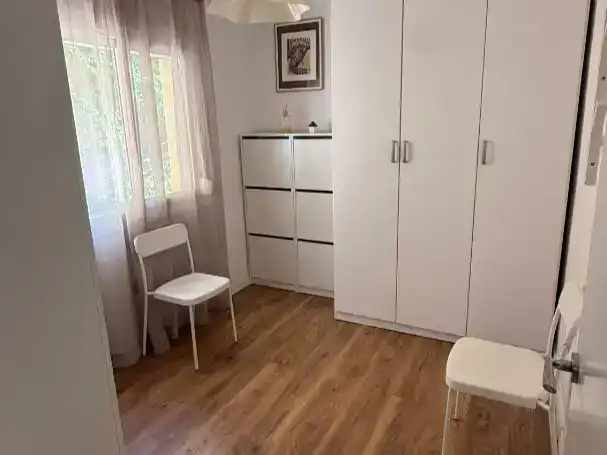 Dormitori de Pis en venda en Ponent