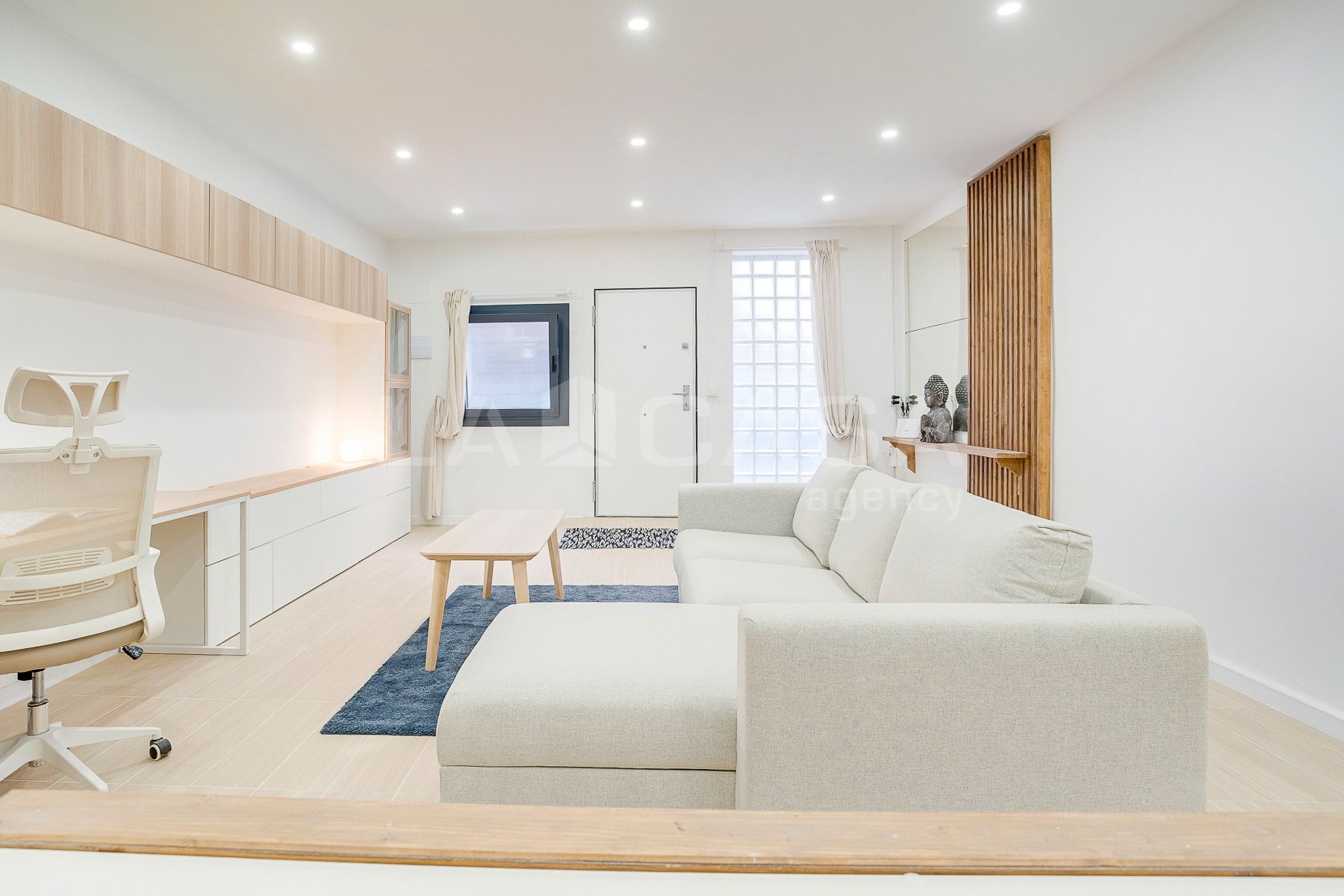 Living room of Flat for sale in  Barcelona Capital