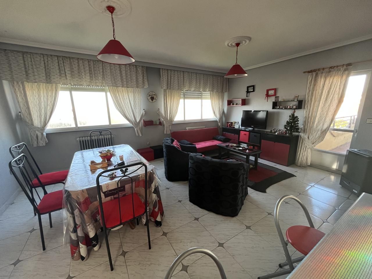 Wohnzimmer von Wohnung zum verkauf in Cabrerizos mit Heizung, Terrasse und Gemeinschaftspool