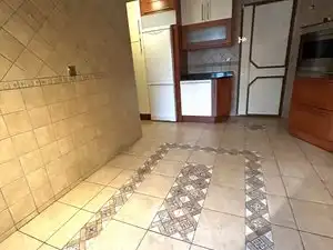 Kitchen of Flat for rent in Madrid  with Air Conditioner, Heating and Parquet flooring