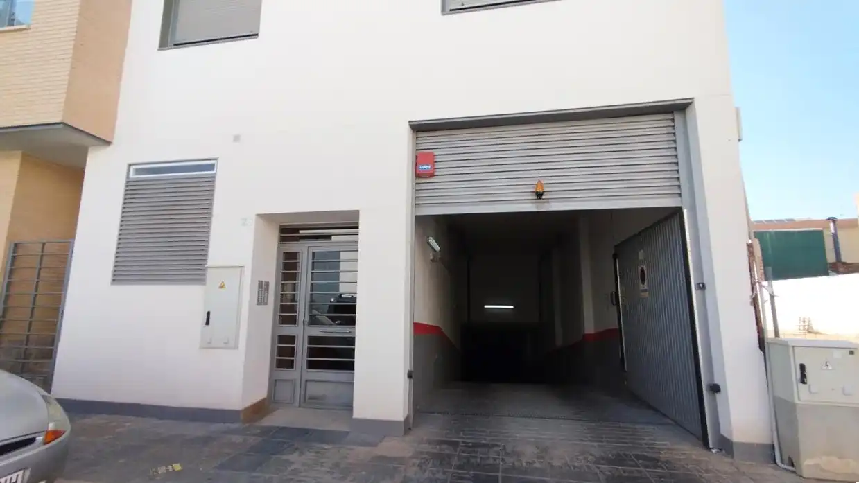 Garaje en venta en Valdepeñas