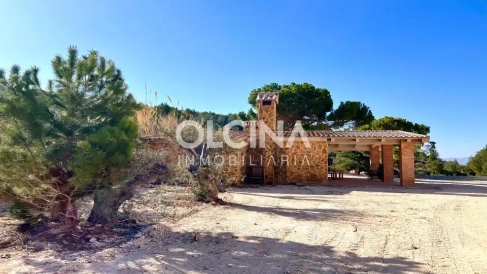 Finca rústica en venta en Ibi