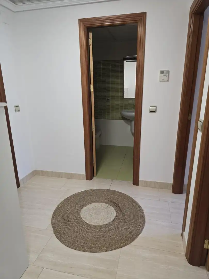 Bathroom of Flat for sale in Córdoba  with Air Conditioner, Terrace and Storage room