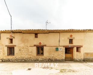 Vista exterior de Finca rústica en venda en Urueña amb Jardí privat i Traster