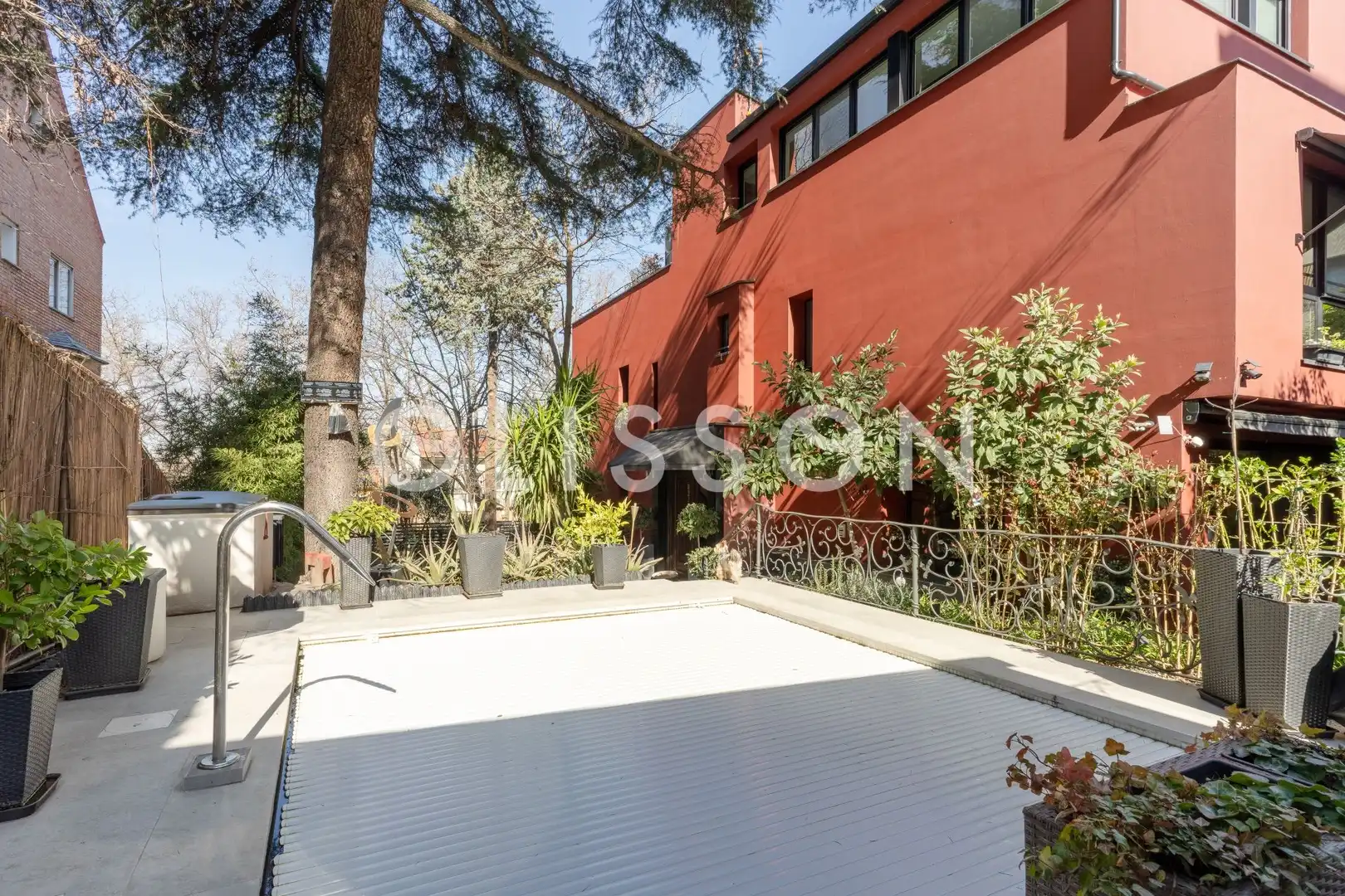 Jardín de Casa o chalet en venta en Madrid con Aire acondicionado, Calefacción y Jardín privado