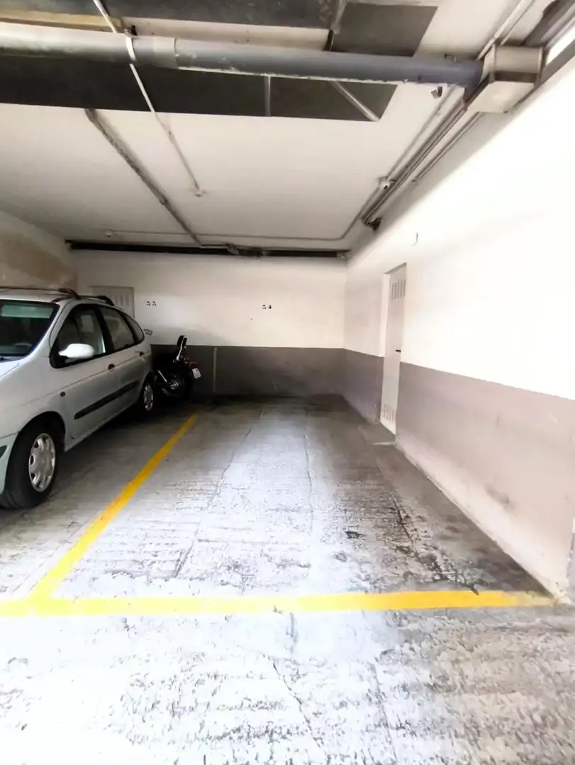 Parking de Piso en venta en Santa María de Cayón con Calefacción, Trastero y Amueblado