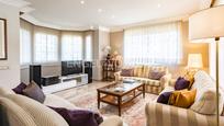 Sala d'estar de Casa o xalet en venda en  Tarragona Capital amb Aire condicionat, Calefacció i Jardí privat