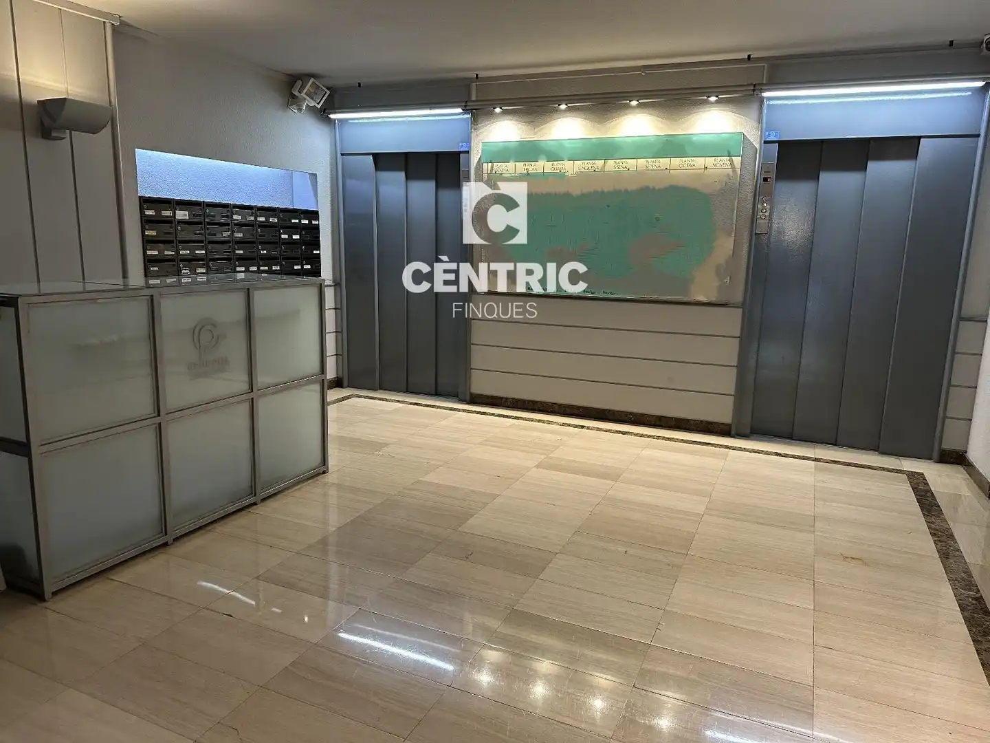 Office space with lift for sale in Calabria, imagen 19