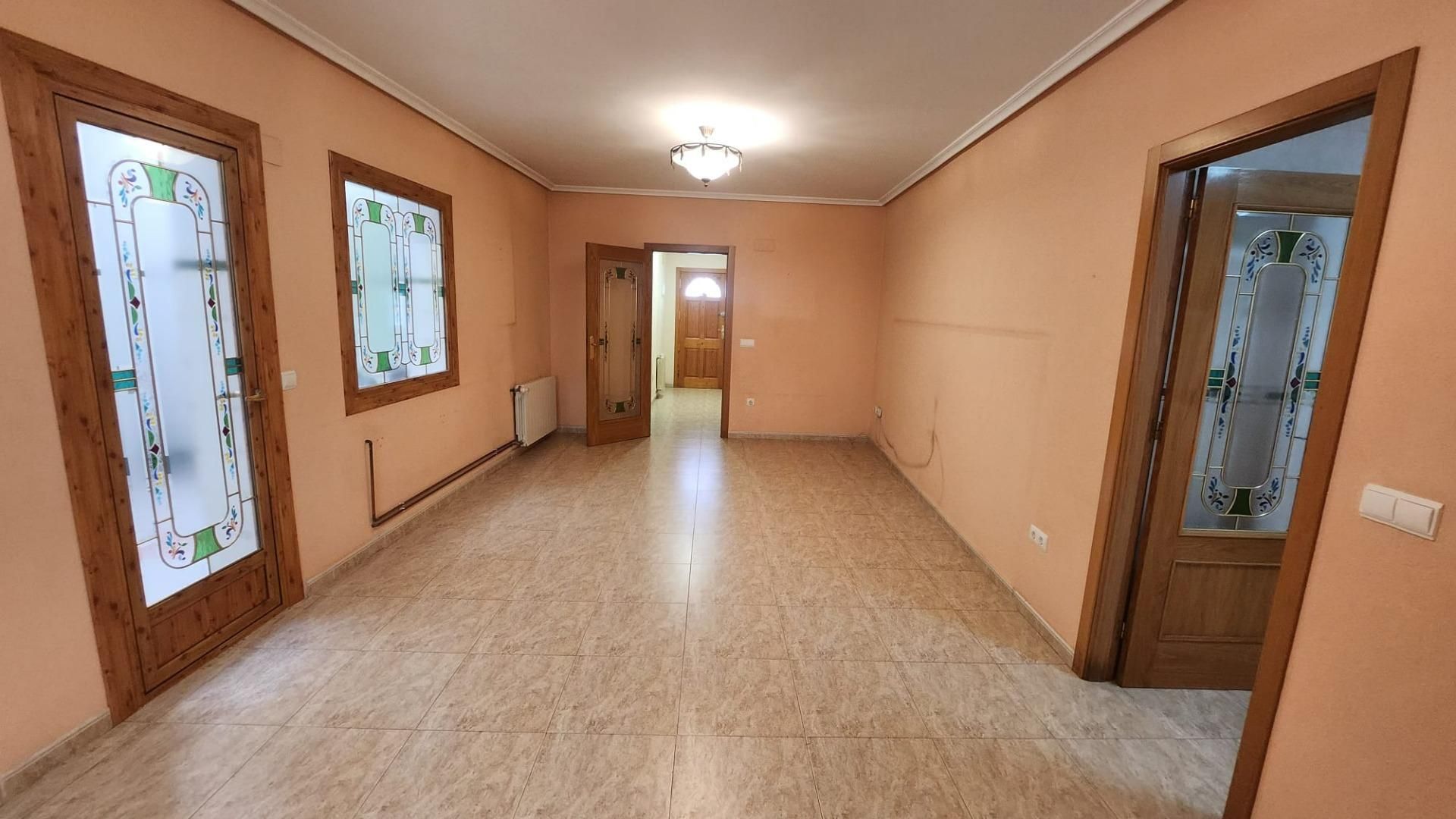 House or chalet for sale in Monóvar  / Monòver  with Air Conditioner and Heating