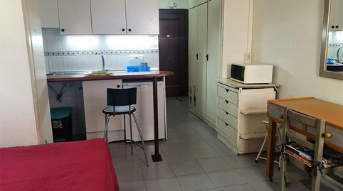Foto 4 de Estudio de alquiler en Avenida Madrid, San Ildefonso, Granada Capital