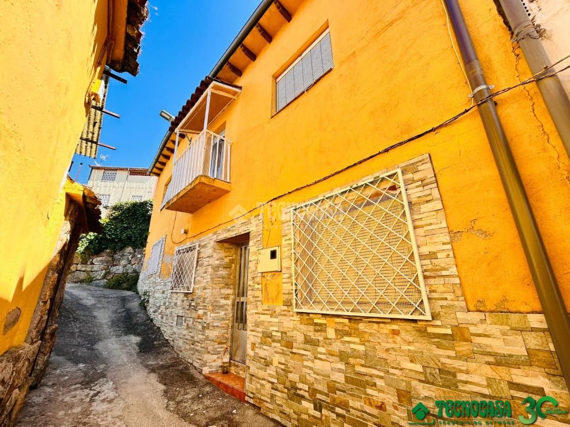 Exterior view of Single-family semi-detached for sale in Arenas de San Pedro