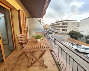 Vista exterior de Apartament en venda en Calonge amb Aire condicionat, Terrassa i Balcó