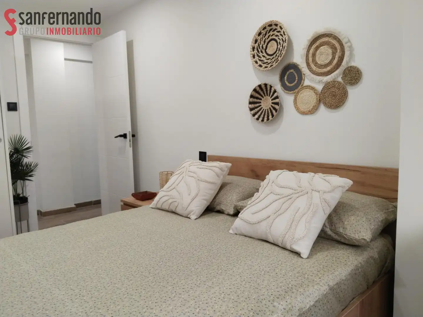 Schlafzimmer von Wohnung zur Miete in Suances mit Heizung, Terrasse und Abstellraum