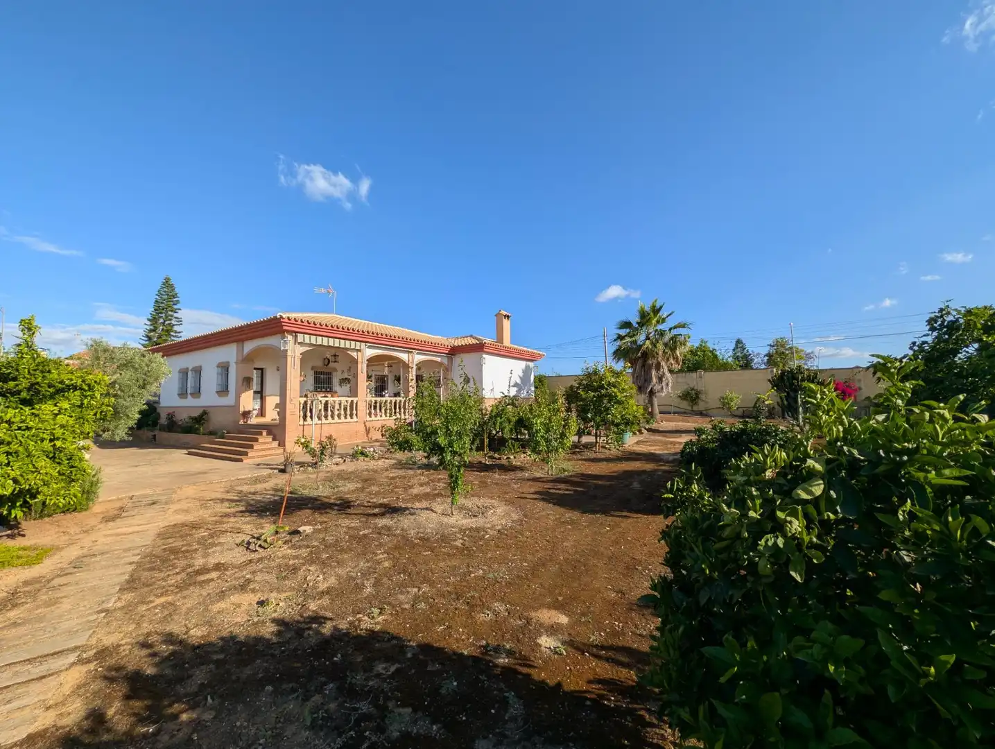Chalet con piscina en venta en Sanlúcar la Mayor, imagen 49
