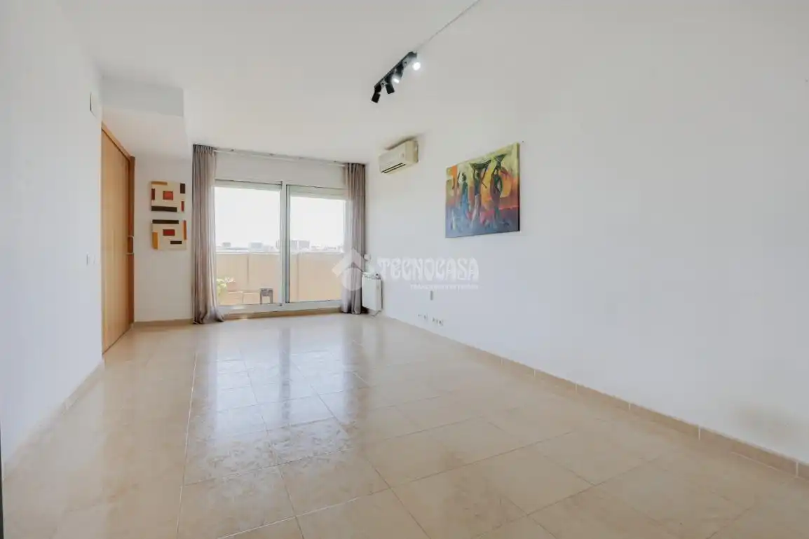 Sala d'estar de Pis en venda en Sabadell amb Aire condicionat i Balcó