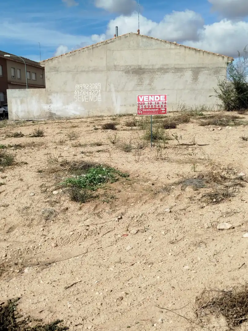 Lands and plots for sale in Corral de Almaguer