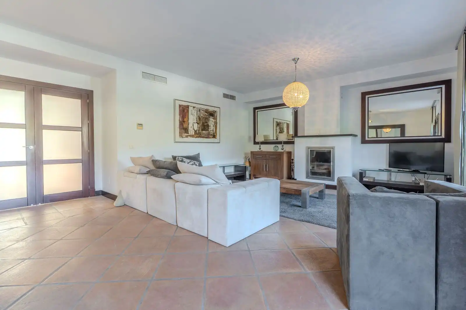 Apartments for rent in Benahavís pueblo