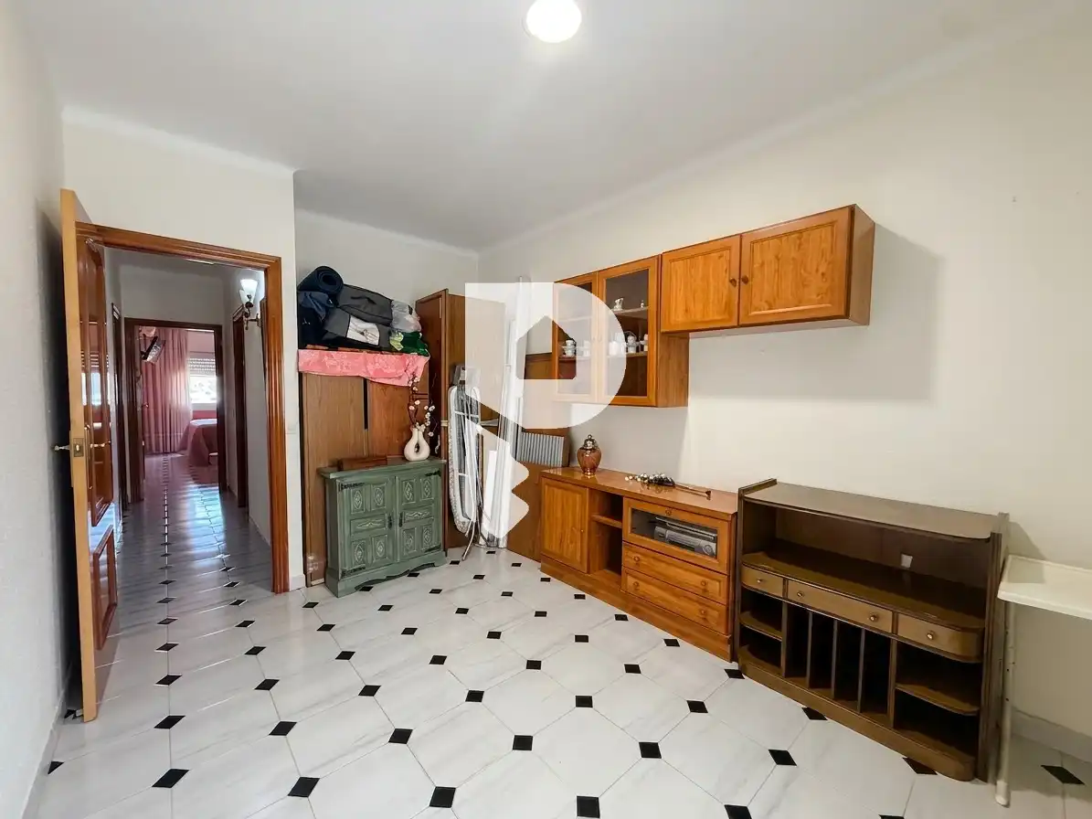 Kitchen of Flat for sale in Sant Vicenç Dels Horts  with Air Conditioner, Heating and Terrace
