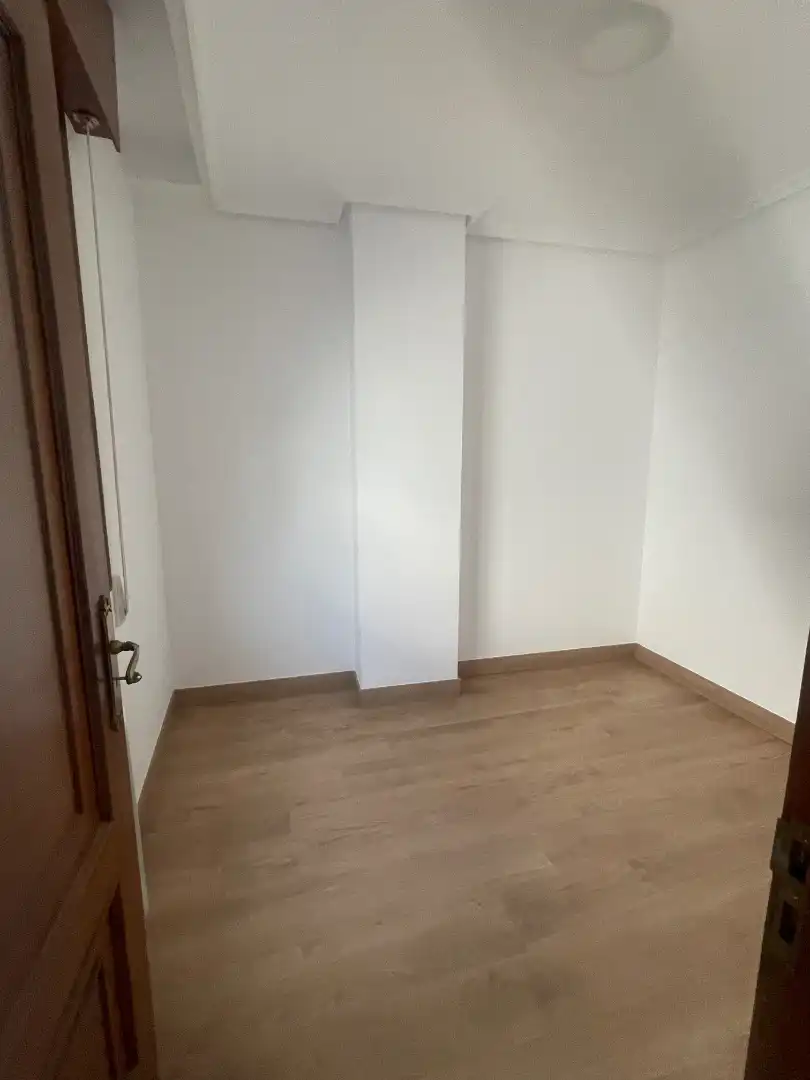 Schlafzimmer von Wohnung zur Miete in O Carballiño   mit Heizung, Parkett und Terrasse