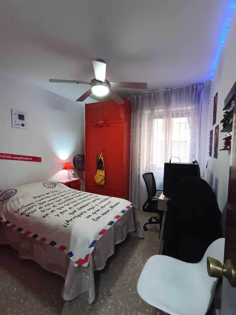 Bedroom of Flat for sale in Córdoba  with Air Conditioner