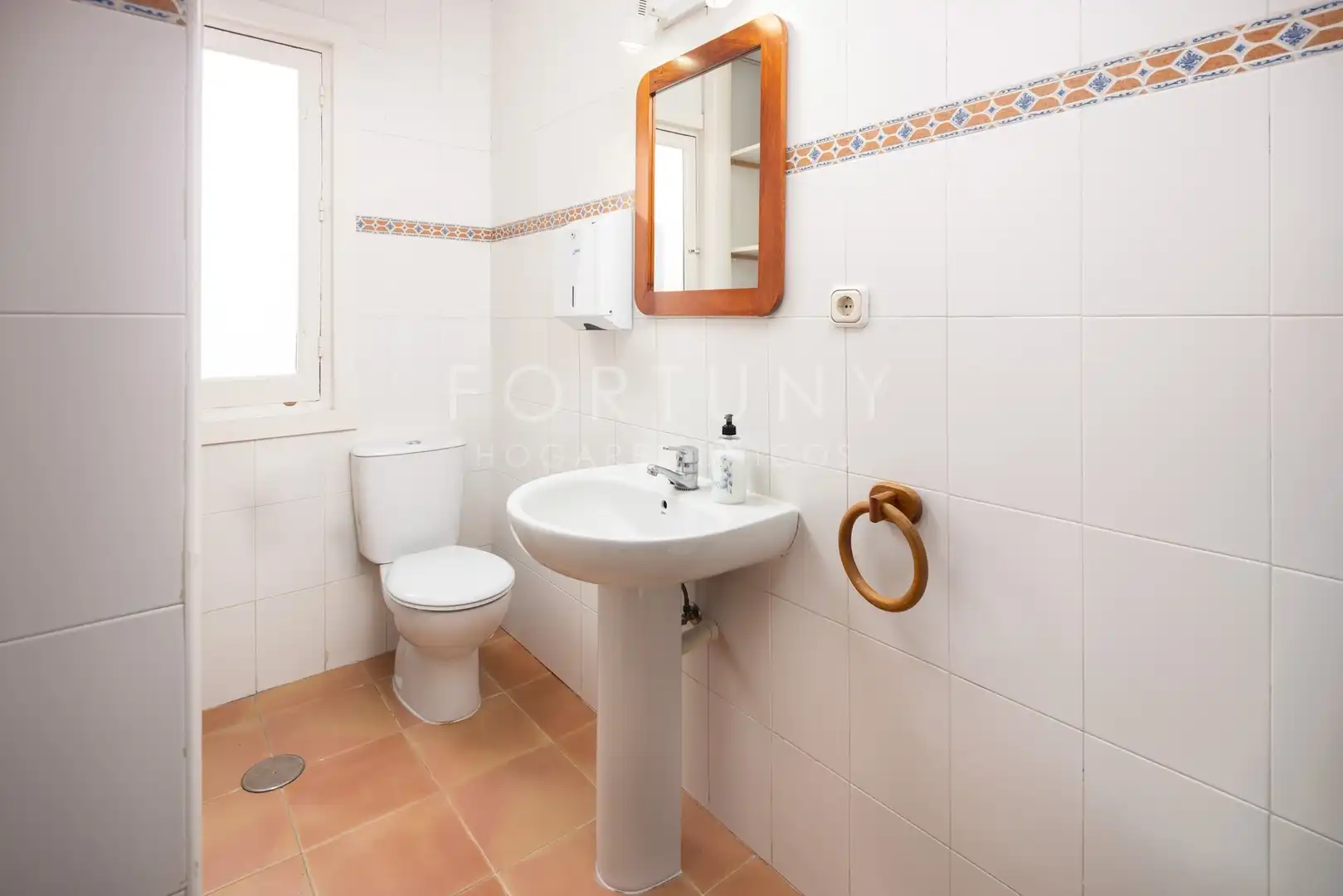 Badezimmer von Dachboden zum Verkauf in Málaga mit Klimaanlage, Terrasse und Abstellraum