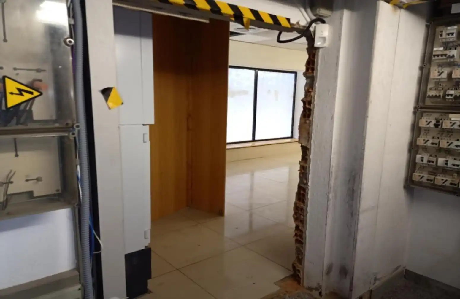 Business premises for sale in Molins de Rei - Calle FERRAN AGULLO, imagen 14