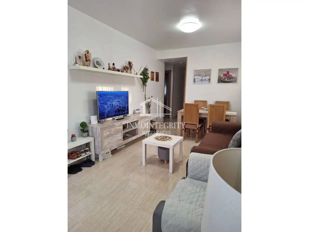 Apartment with pool for sale in Avenida Central, imagen 2