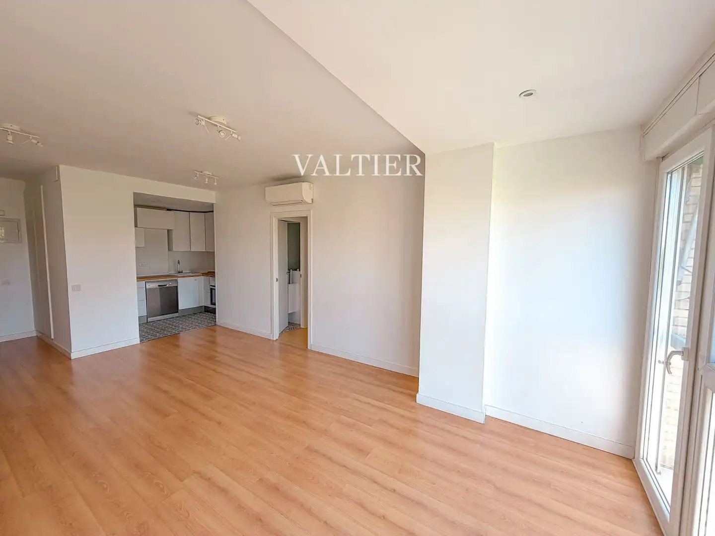 Habitación de Piso de alquiler en Madrid con Aire acondicionado y Terraza
