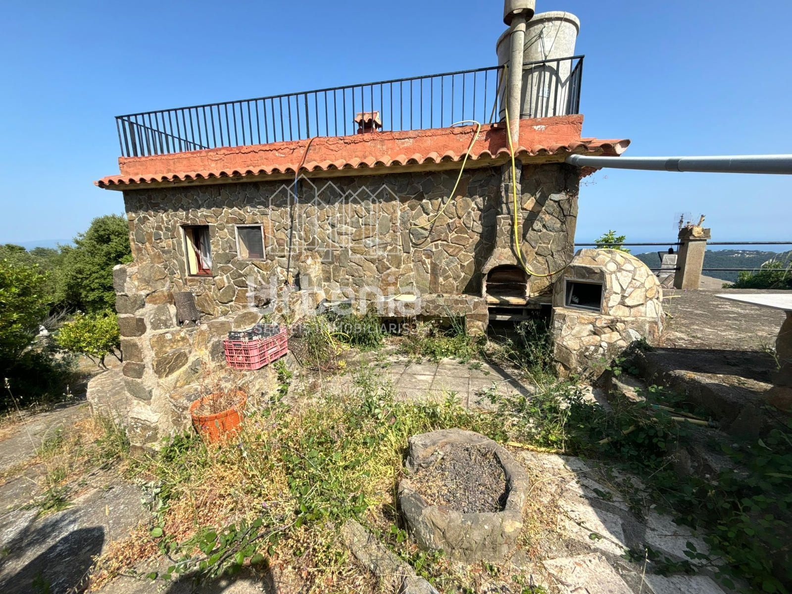 Vista exterior de Casa o xalet en venda en Tordera amb Terrassa i Moblat