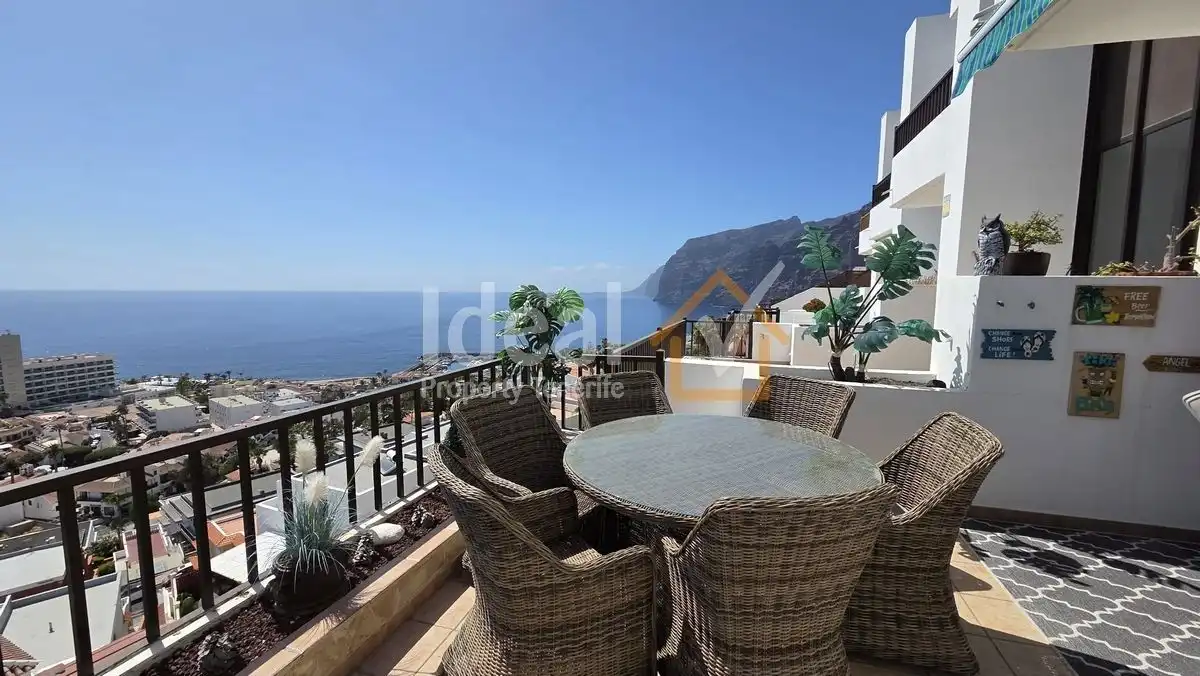 Terraza de Casa adosada en venta en Santiago del Teide con Terraza, Amueblado y Piscina comunitaria
