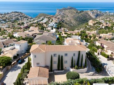 Chalet con balcón en venta en Cumbre del Sol