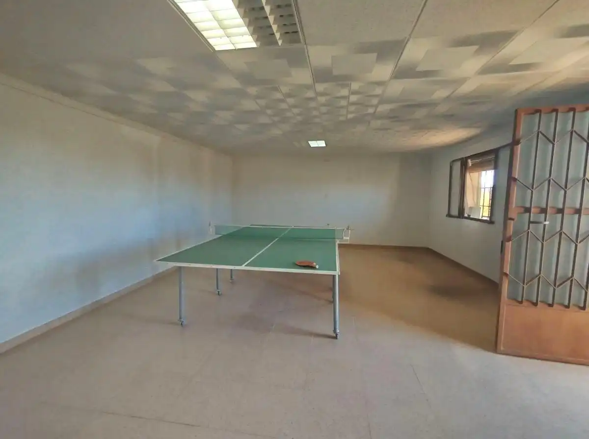 Casa o chalet en venta en La Roda con Jardín privado, Terraza y Piscina