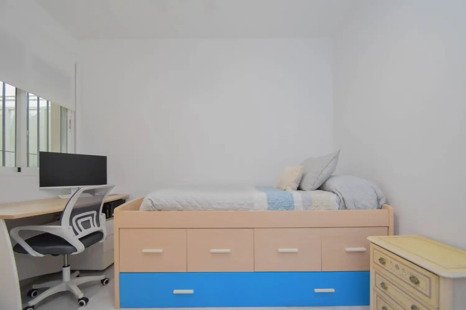 Habitación de Piso en venta en Las Gabias con Terraza