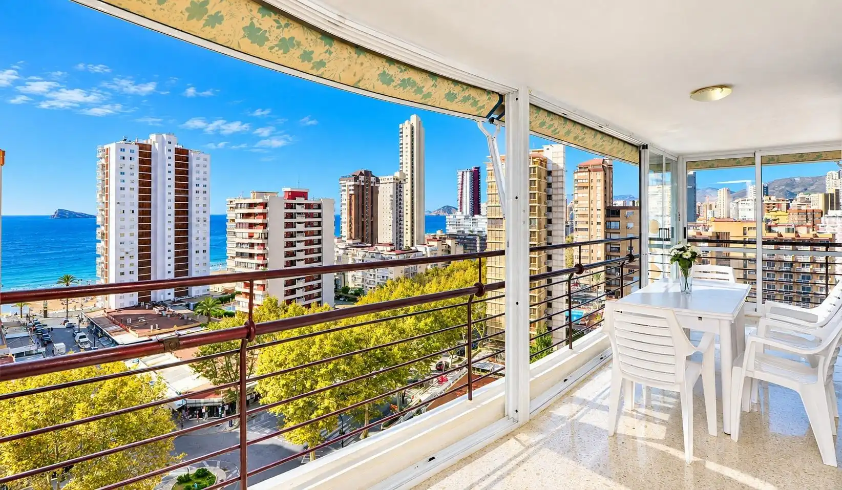 Apartment mit Pool zum Verkauf in Playa de Levante