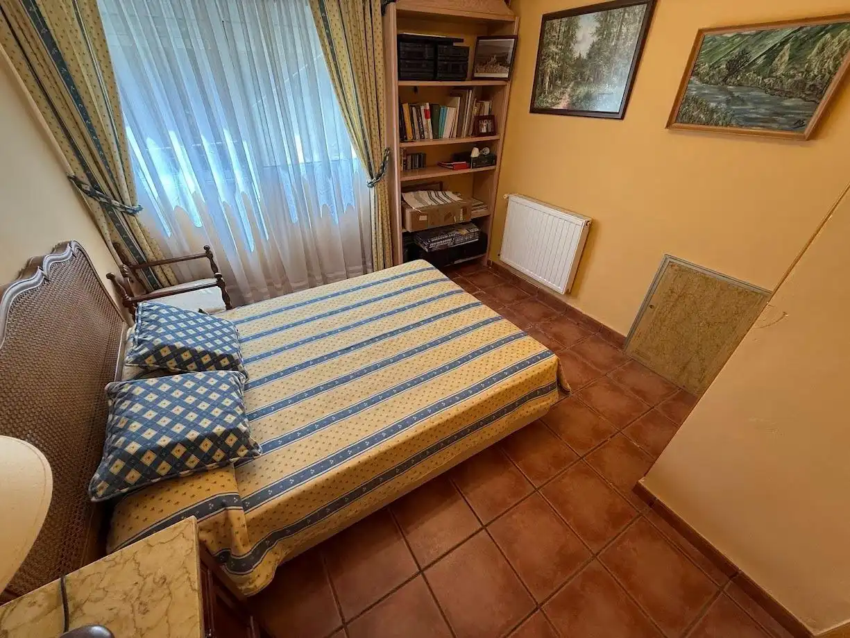 Habitación de Casa o chalet en venta en Alcoy / Alcoi