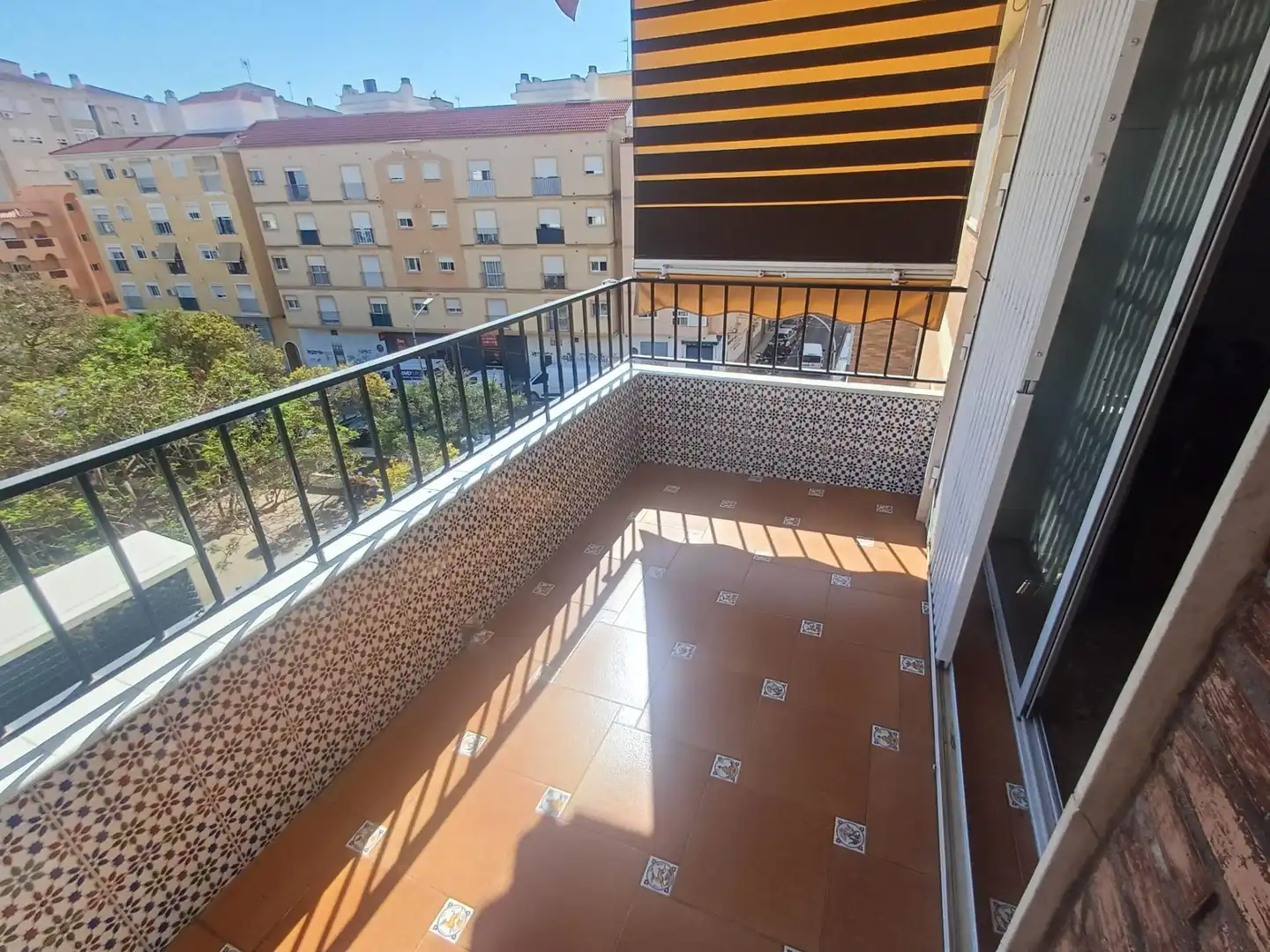 Terrasse von Wohnung zum Verkauf in Málaga mit Klimaanlage, Terrasse und Möbliert
