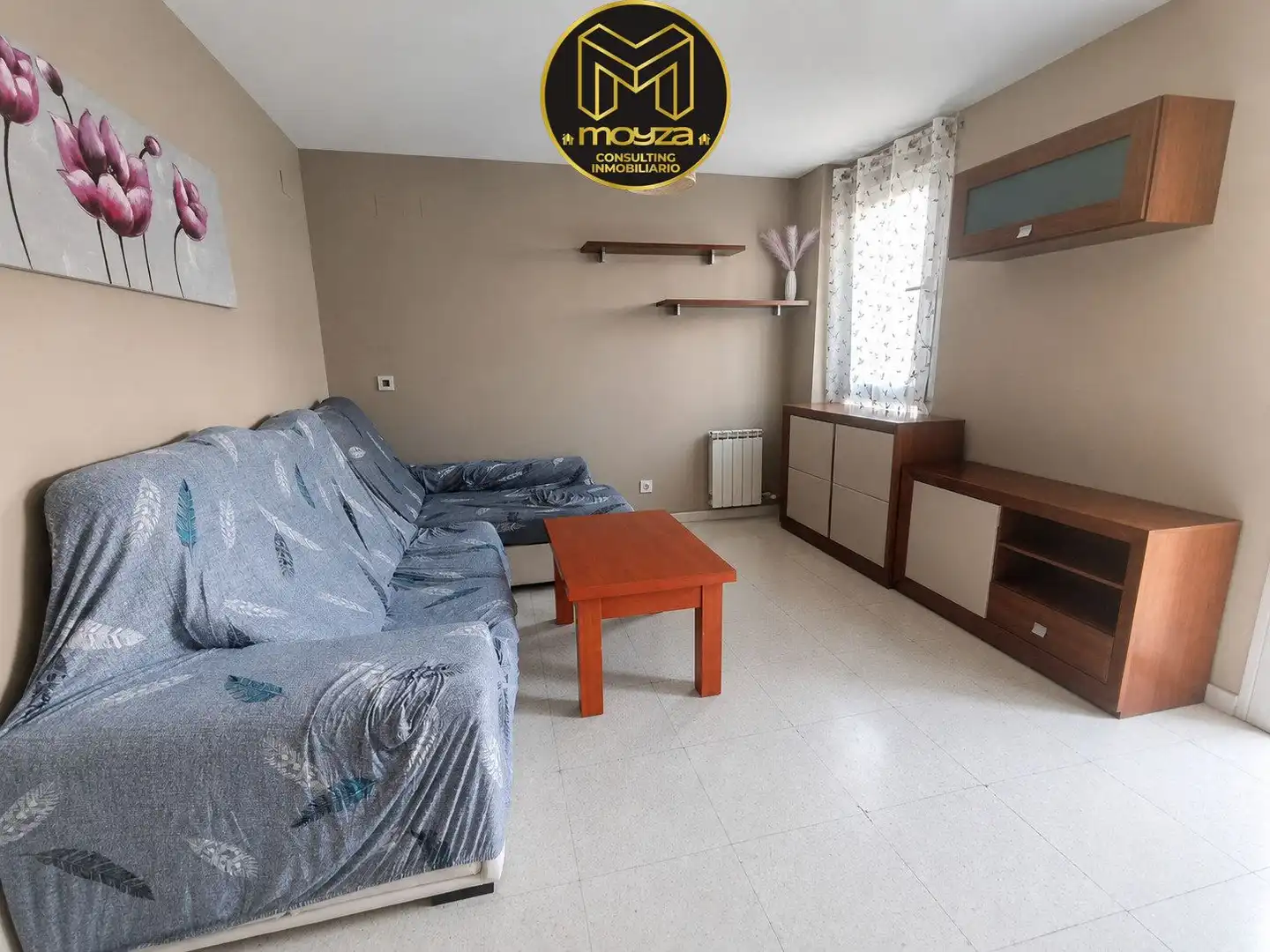 Sala de estar de Piso en venta en Jaén con Calefacción, Terraza y Trastero