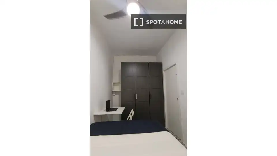 Habitación de Piso para compartir en Cullera con Aire acondicionado, Calefacción y Amueblado