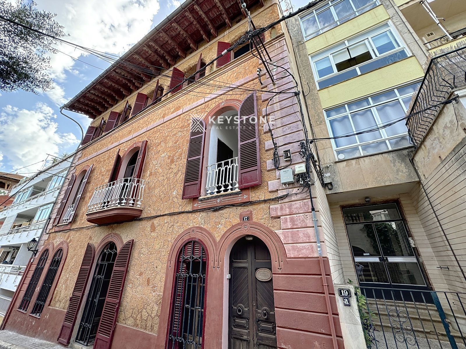Exterior view of Building for sale in  Palma de Mallorca